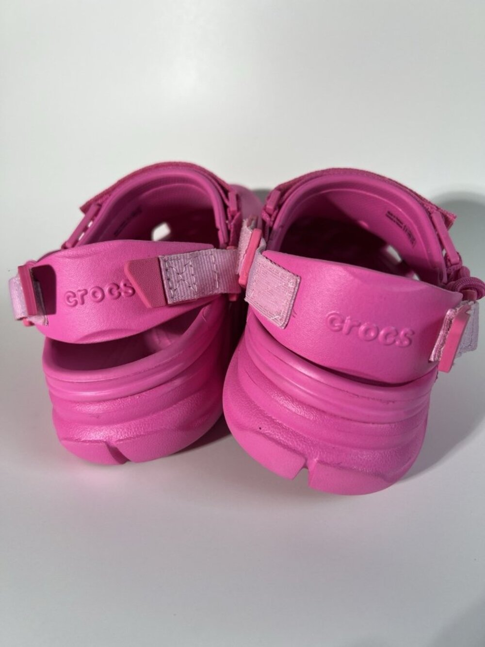 Crocs x Post Malone Duet Max Clog Electric Pink Women Size 7 - Picture 13 of 16